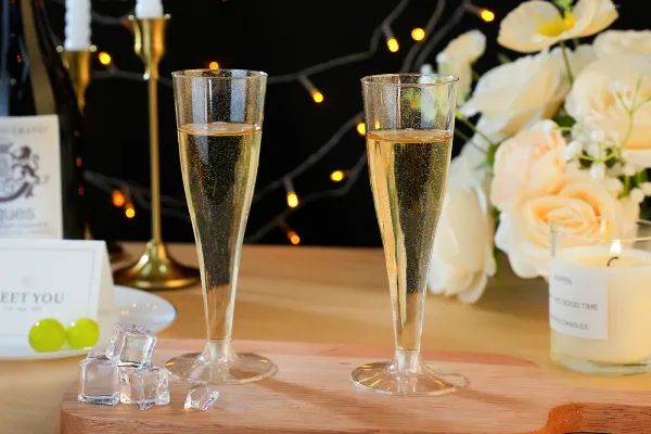 Customized wholesale wine glass