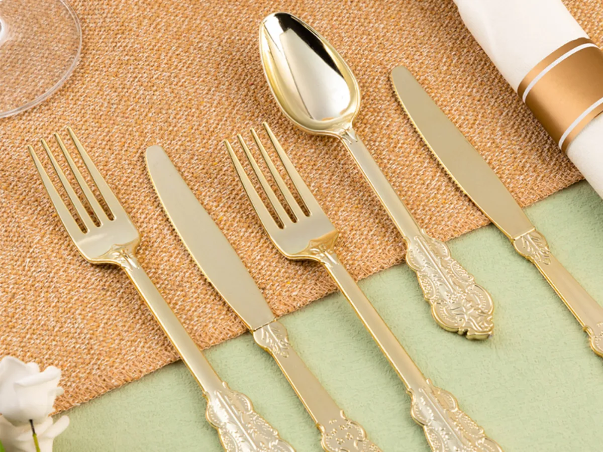 Plastic Cutlery Set wholesaler