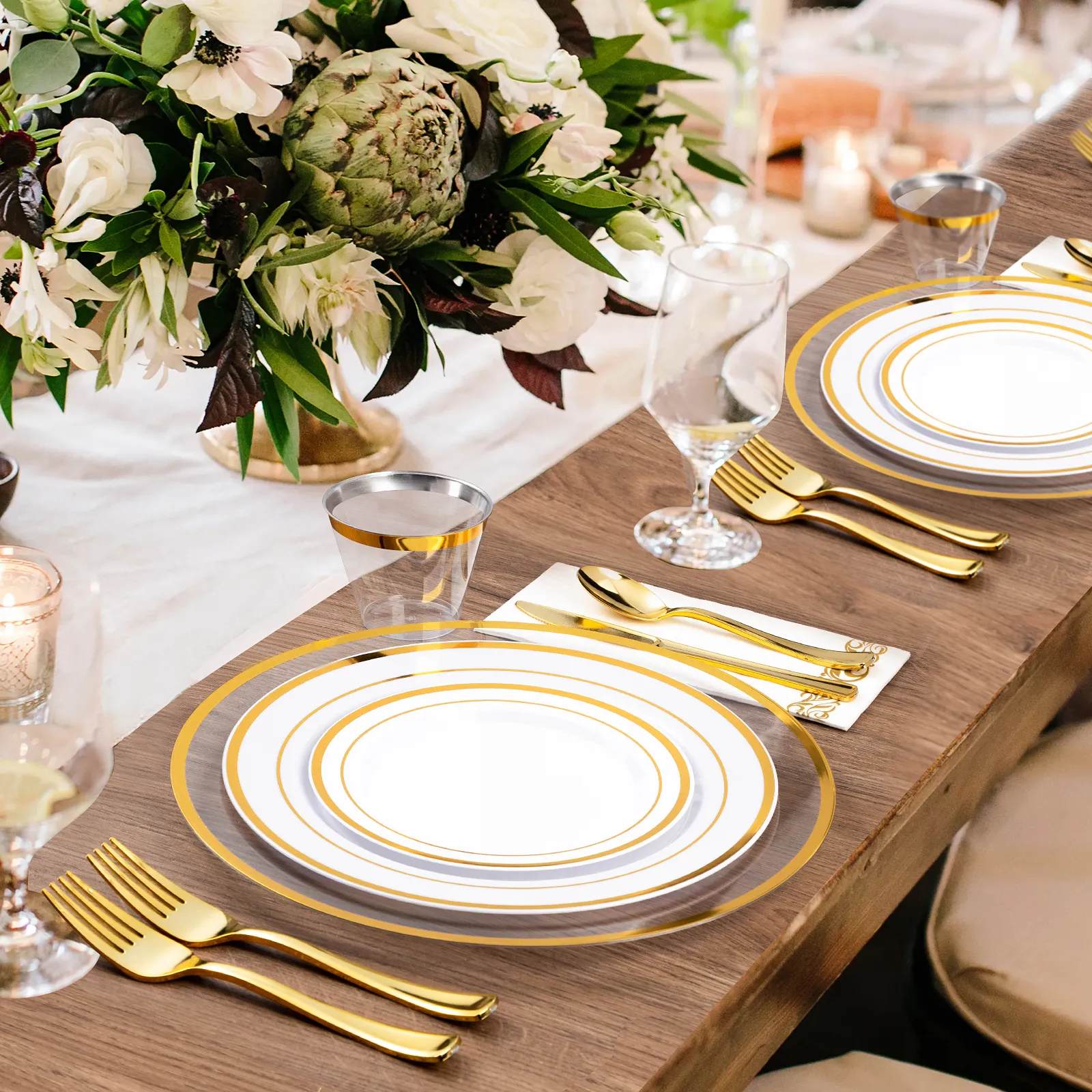 clear and gold charger plates 4