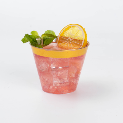 plastic disposable cups