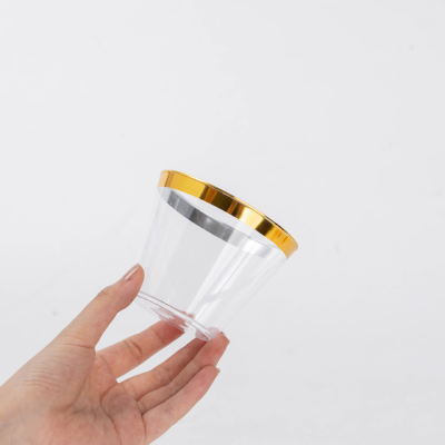 cups plastic disposable