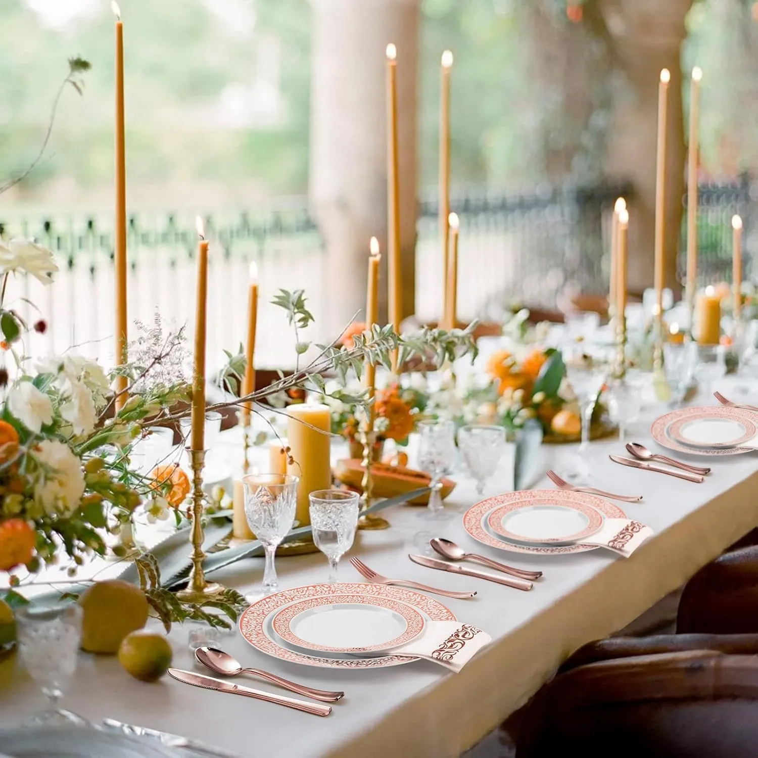 luxury-plastic-plates-for-weddings