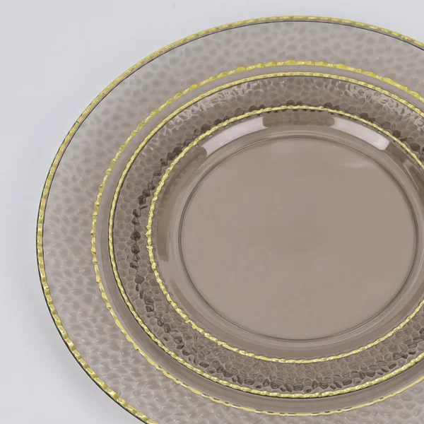 Black marble-pattern plates