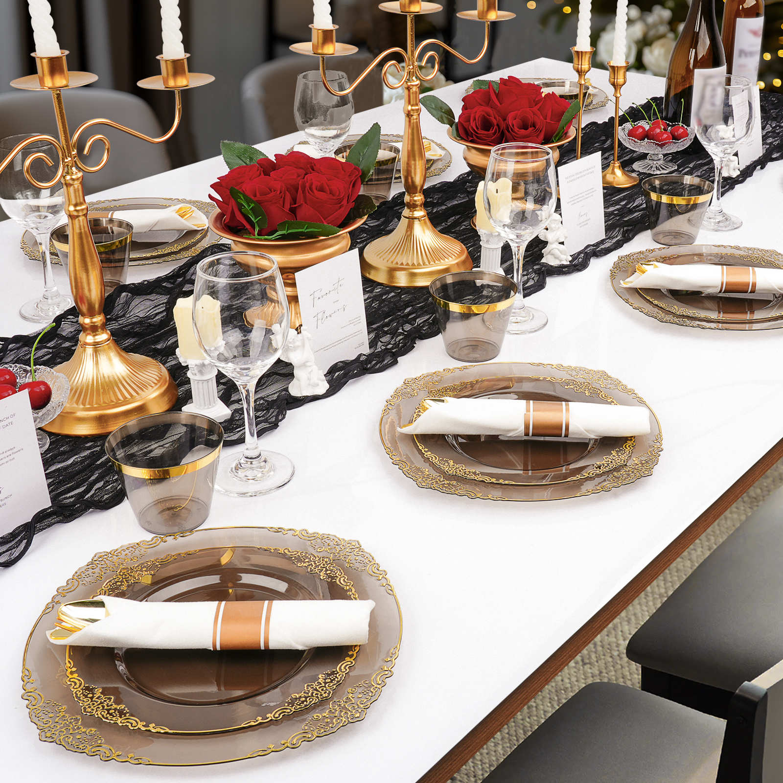 black and gold disposable plates sence